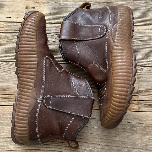 Vintage Simple “Pedbed” Western Slip-On Booties. Size 8.5. - Picture 3 of 10